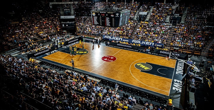 EWE Baskets Oldenburg - Basketball Löwen Braunschweig