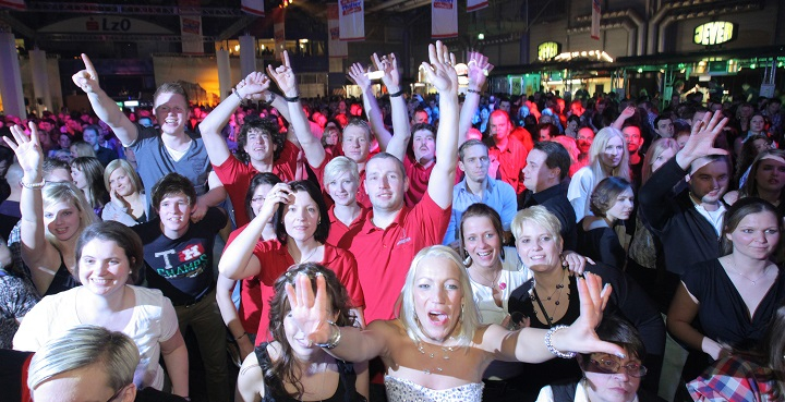 Das Hallenstadtfest Oldenburg - die große Kegelparty